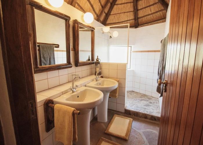 Huab Lodge