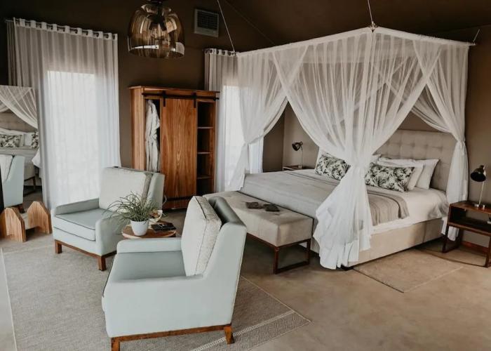 Kifaru Luxury Lodge & Bush Camp