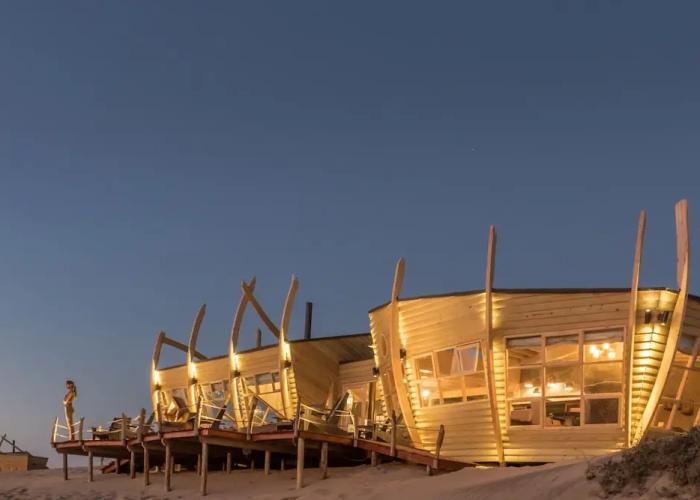 Shipwreck Lodge