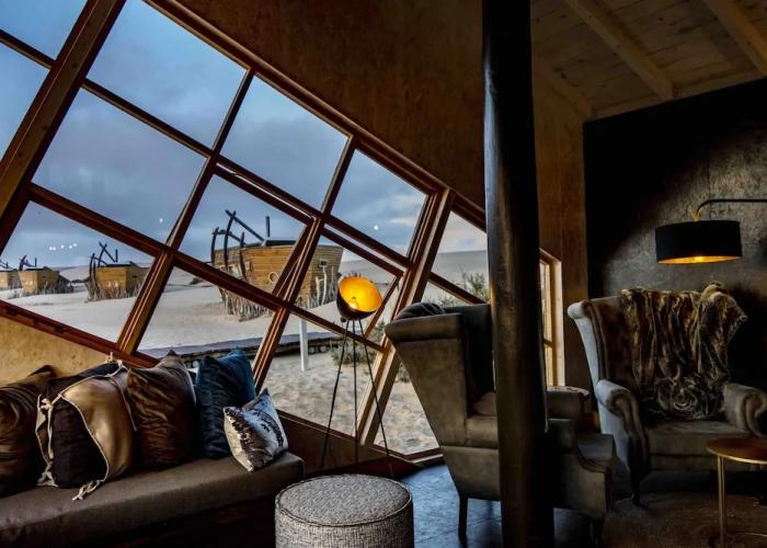 Shipwreck Lodge