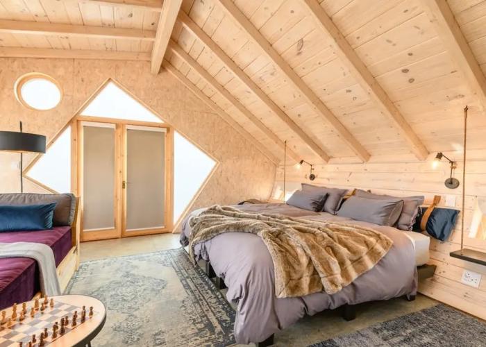 Shipwreck Lodge