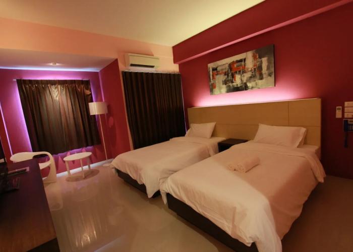 Trendy Hotel