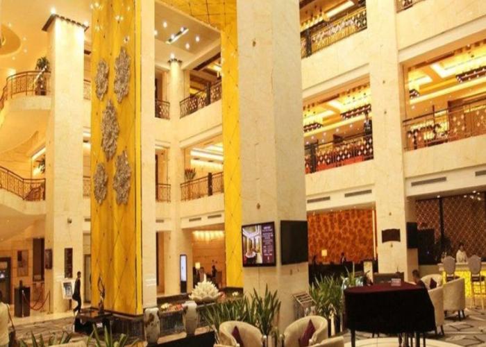 Fortune International Hotel