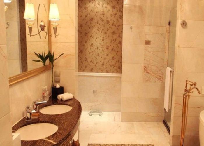 Fortune International Hotel