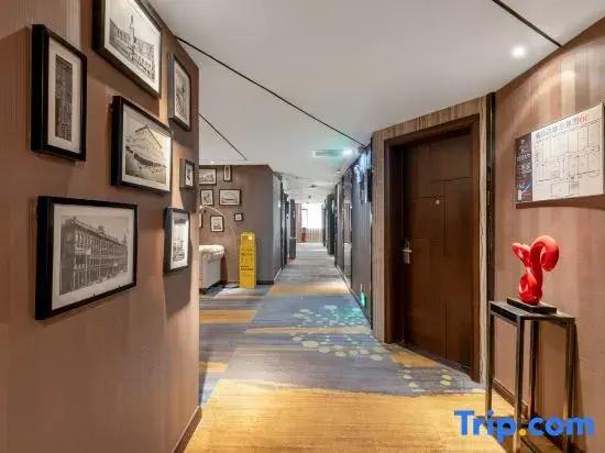 Xingyi Yunzao Boutique Theme Hotel