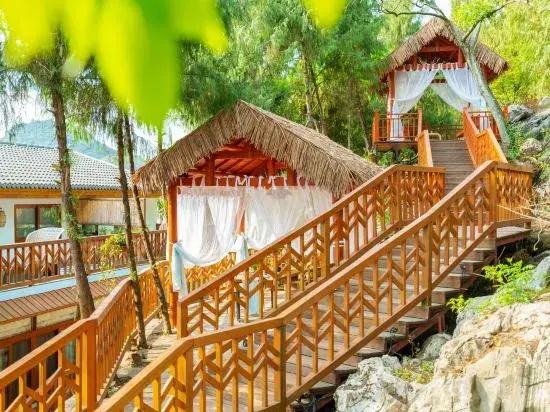 Wanfeng Linjingtang Holiday Hostel