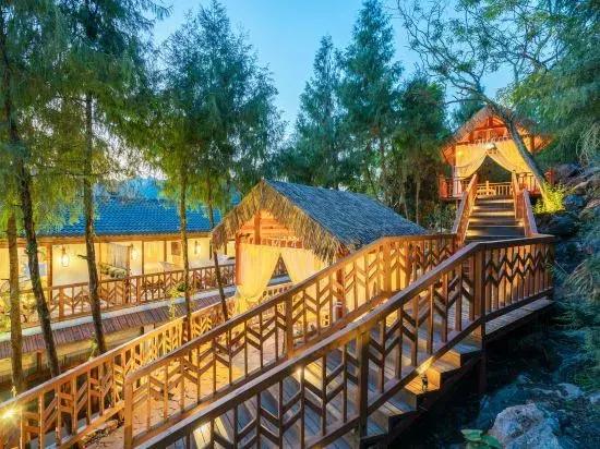 Wanfeng Linjingtang Holiday Hostel