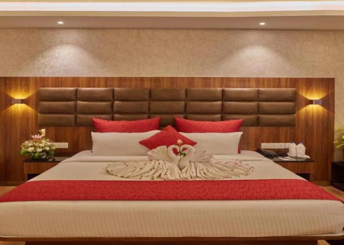 Shivas Galaxy Hotel