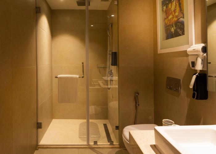 Holiday Inn Express & Suites Bengaluru Old Madras Road by IHG