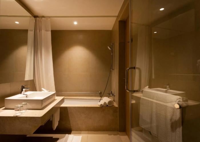 Holiday Inn Express & Suites Bengaluru Old Madras Road by IHG