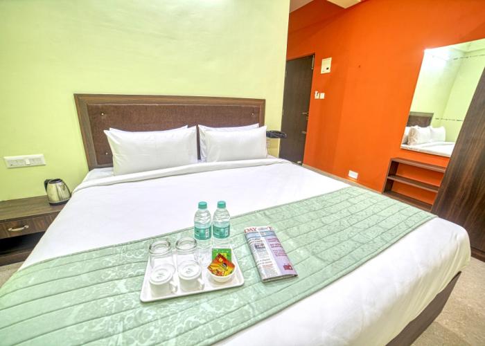 Red Key Bangalore Airport Hotel