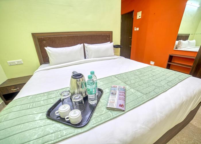 Red Key Bangalore Airport Hotel