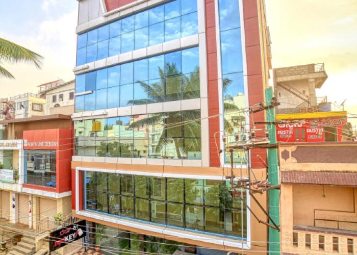 Red Key Bangalore Airport Hotel