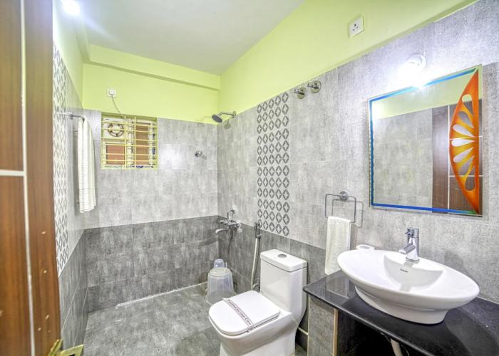 Red Key Bangalore Airport Hotel