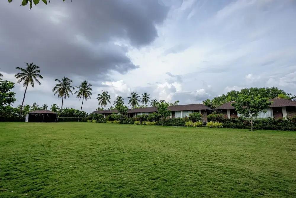 фото Veerdency Luxury Resort