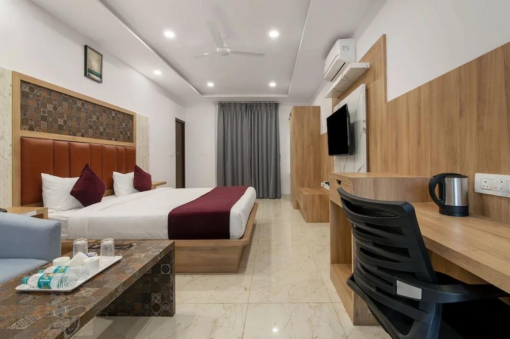 фото Gateway Premium Inn
