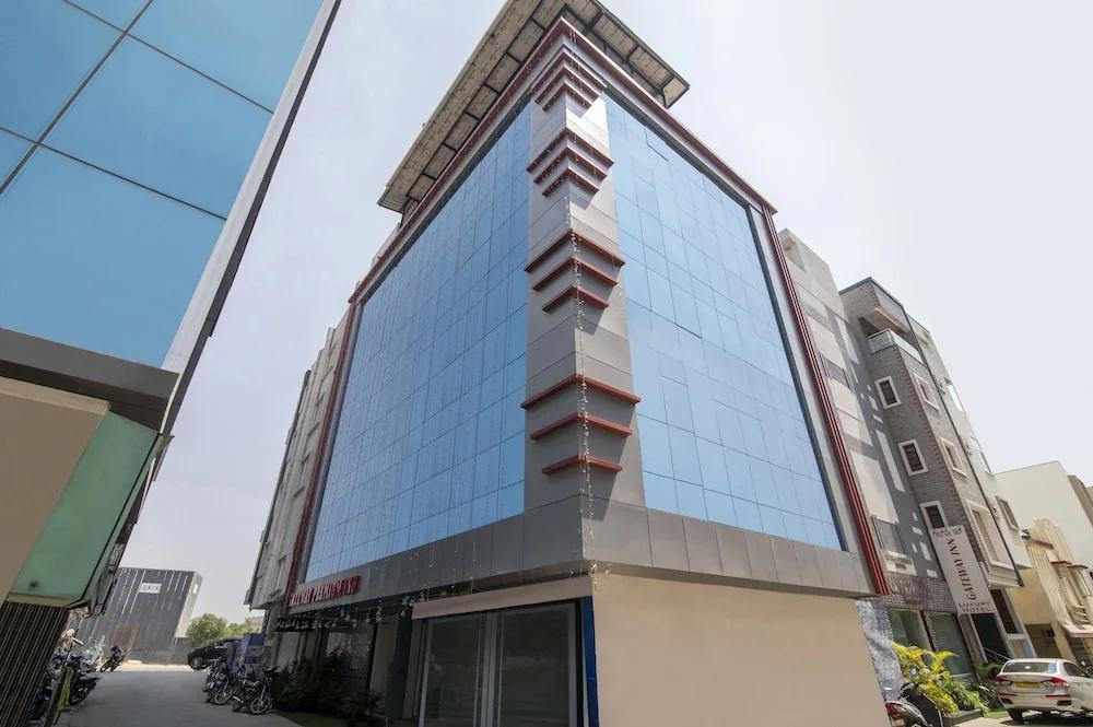 фото Gateway Premium Inn