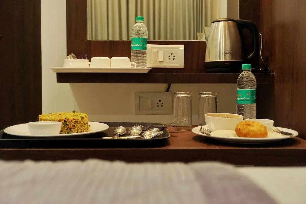 фото Gateway Premium Inn