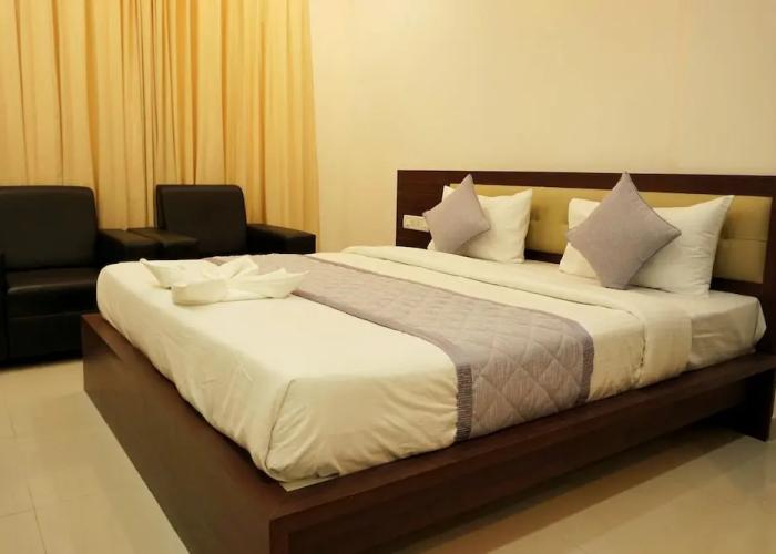 Gateway Premium Inn