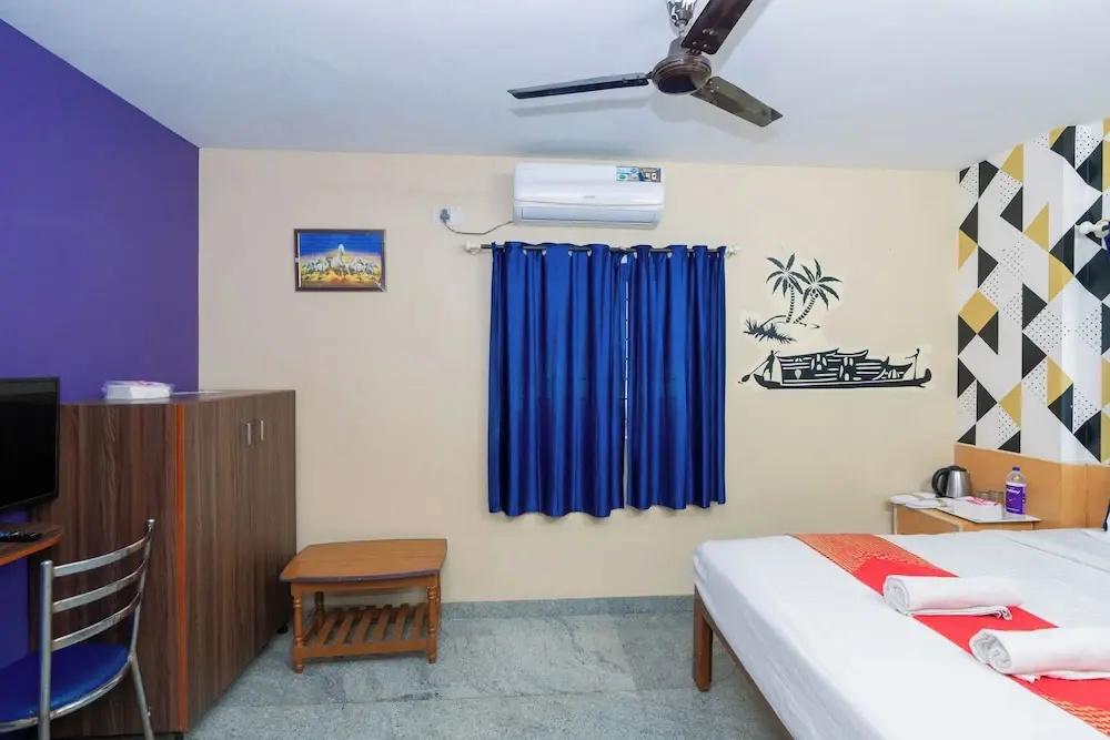 фото Hotel Natasha Regency