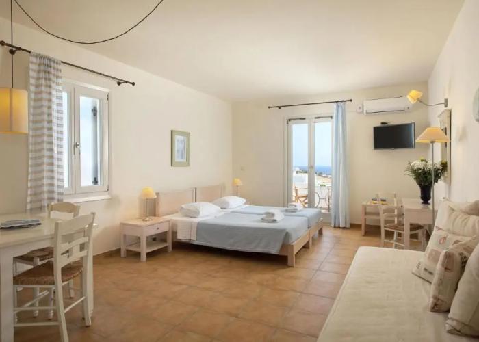Aeolos Hotel