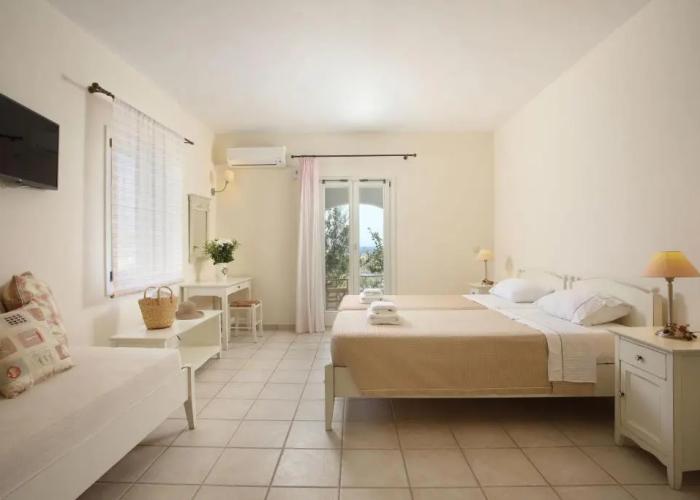 Aeolos Hotel