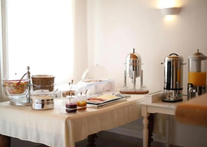 Aeolos Hotel