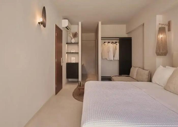 Utopia Hotel