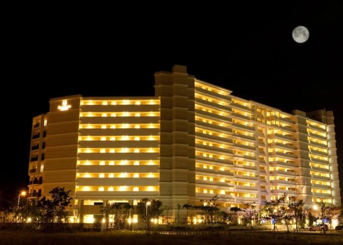Moon Ocean Ginowan Hotel & Residence