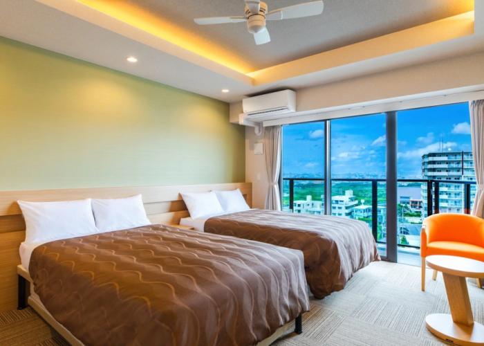 Yenn's Marina Inn Mercy
