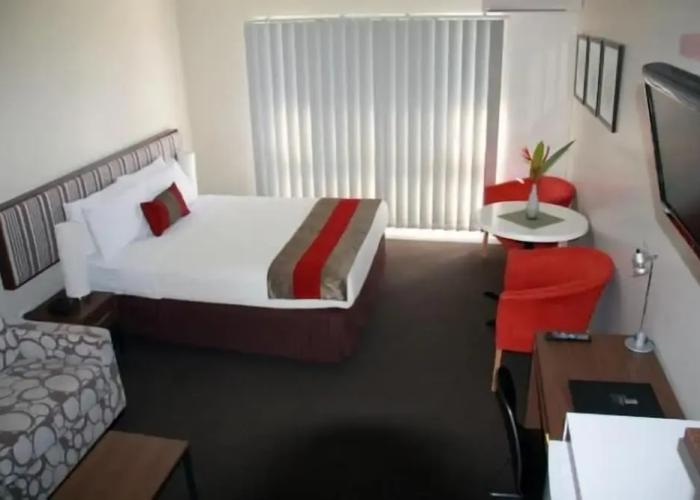 Tropixx Motel & Restaurant
