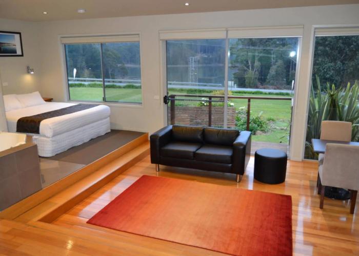 Little Norfolk Bay Events and Chalets