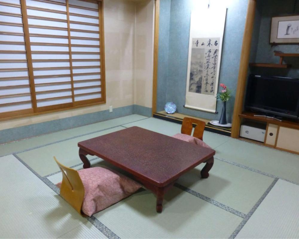 Murasugi Onsen Kawakamiya Ryokan