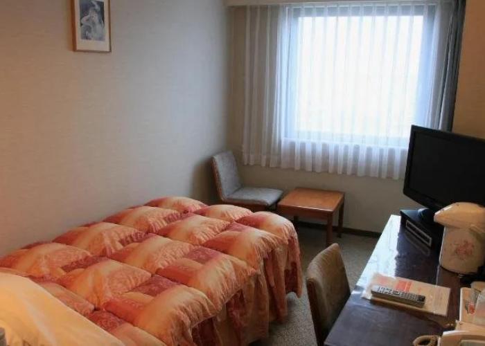Tahara City Hotel