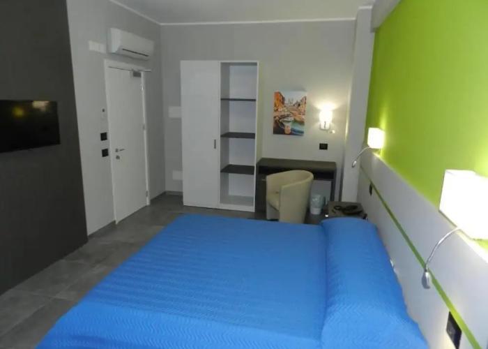 Erasmus Hotel