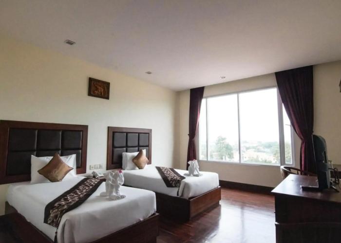 Arawan Riverside Hotel