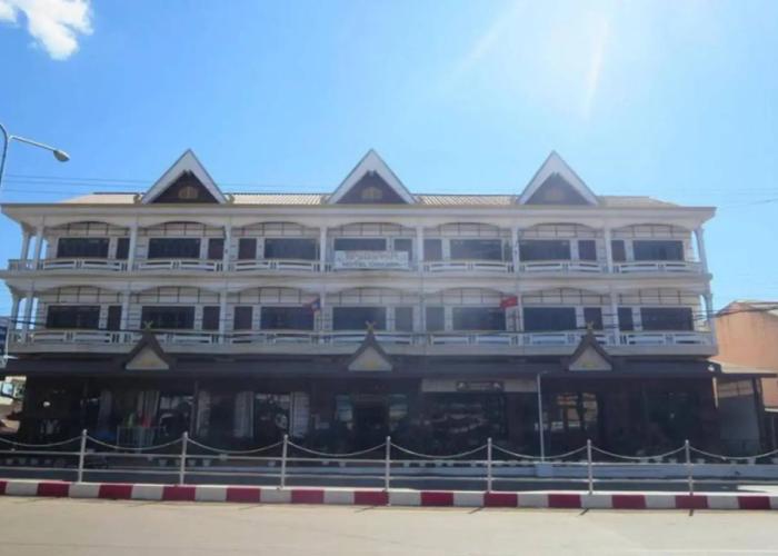 Champa Hotel