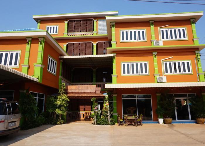 Phetphaylin Hotel