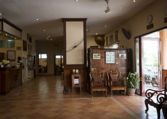 Pakse Hotel & Restaurant