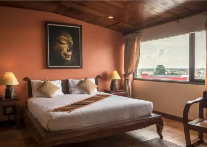 Pakse Hotel & Restaurant
