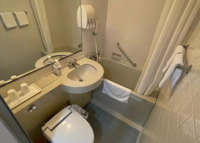 Takatsuki W and M Hotel