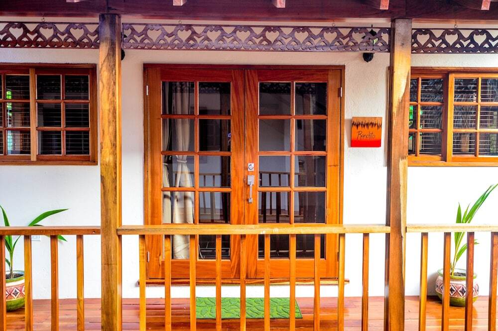 Sansara Surf and Yoga Resort - Retreat