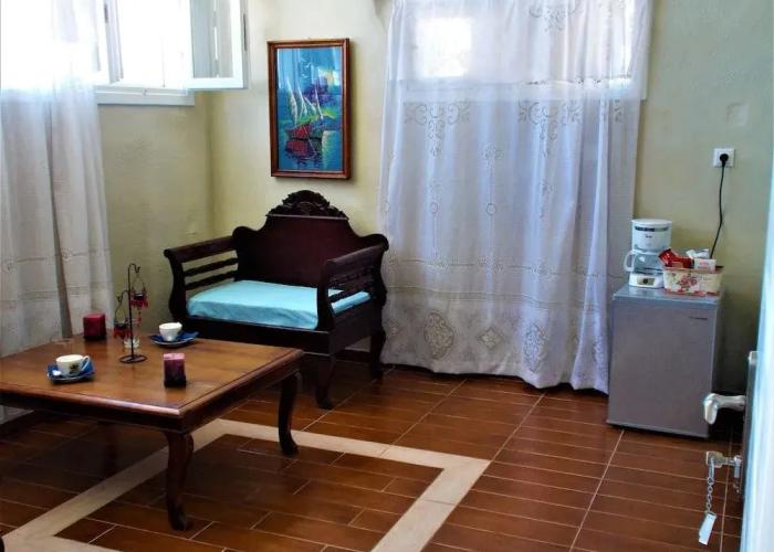 Loukas Kontos Traditional House