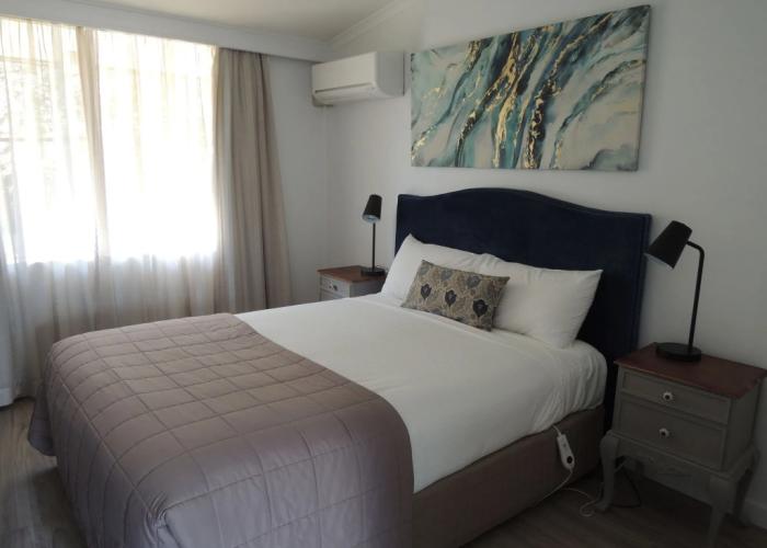 New England Motor Lodge