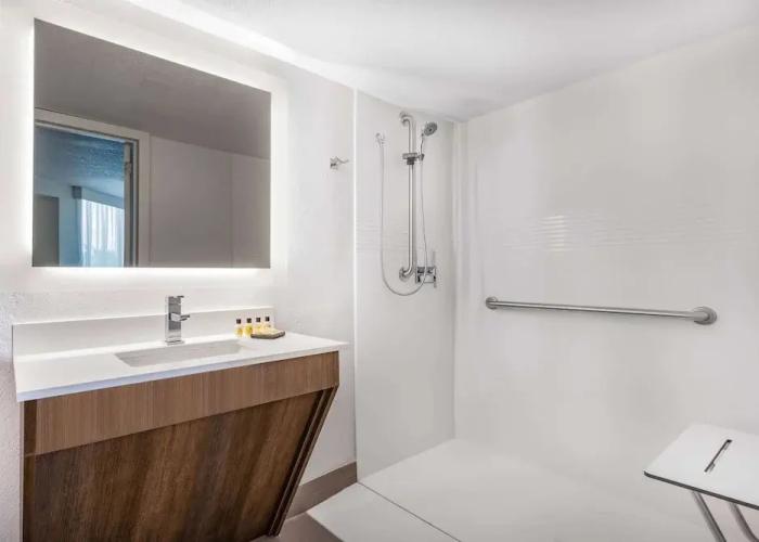 Nalas Suites Santorini