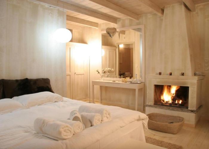 Mikro Papigo 1700 Hotel & Spa