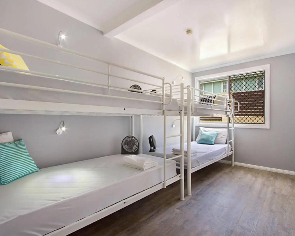 фото Gladstone Backpackers