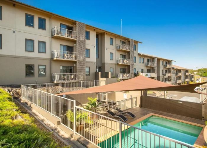 Gladstone Downtown Central Apartment Hotel