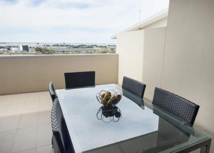 Gladstone City Central Apartment Hotel