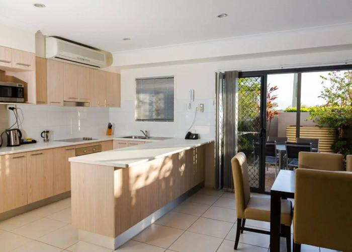 Gladstone Heights Executive Apartments